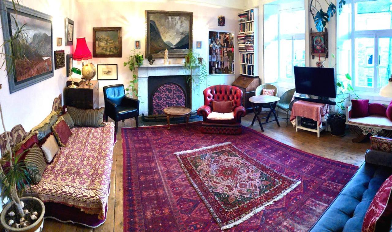 Central Apartment With Parking, Original Art And Antiques Edinburgh Dış mekan fotoğraf